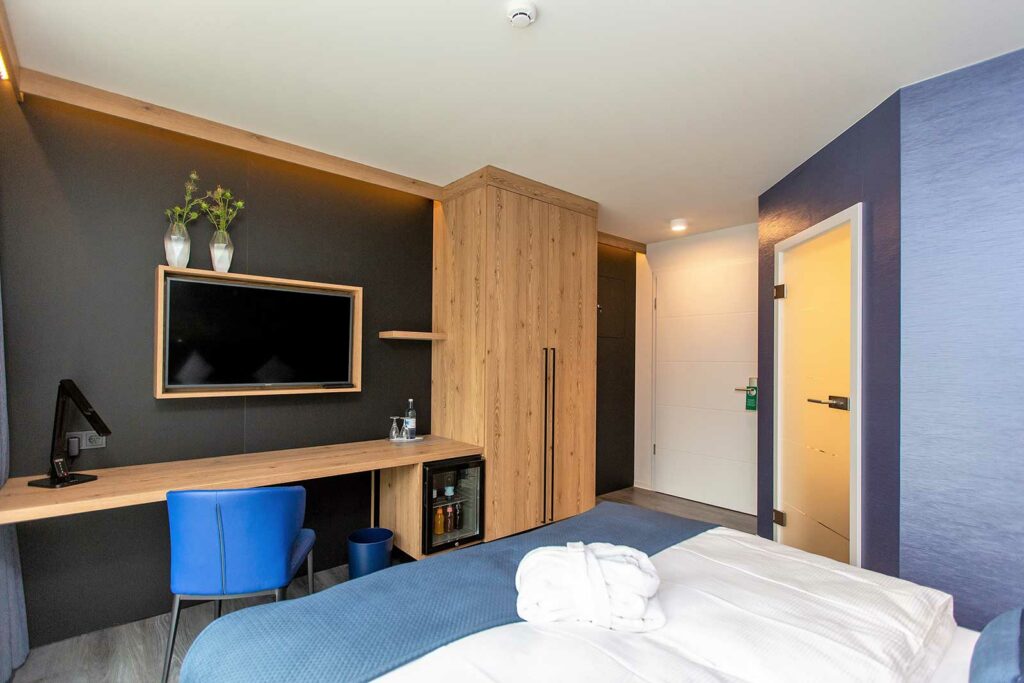Blick in das Standarddoppelzimmer im Privat & Boutique Hotel Lenz in Fünfseen