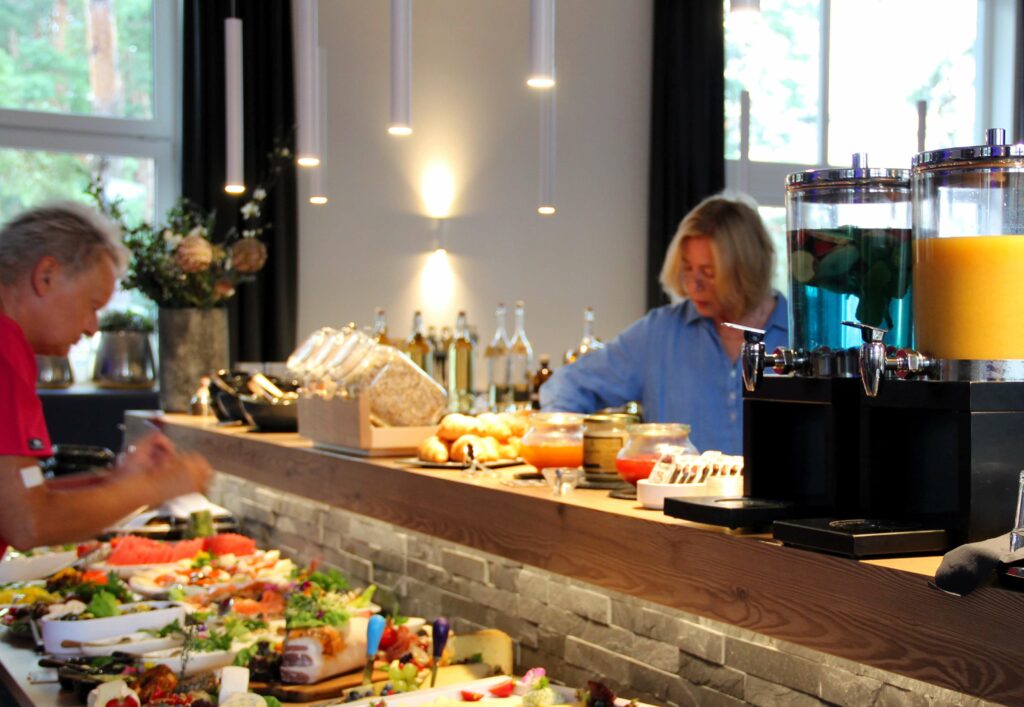 Blick auf das Frühstücksbuffet im Privat & Boutique Hotel Lenz in Fünfseen